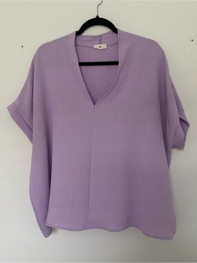 Lavender V-Neck Relaxed Women's Blouse